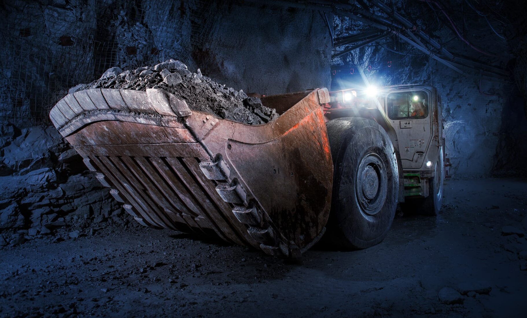 Barminco contract work at Hemlo, Canada: underground mine tunnel (cropped)